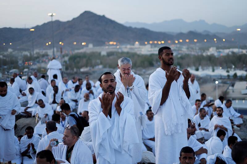 Umrah Tour Image